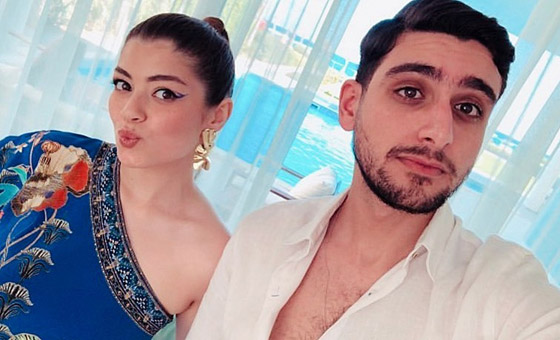 فيديو: تيام مصطفى قمر يكشف علاقة الحب التي تربطه بليلى أحمد زاهر صورة رقم 1