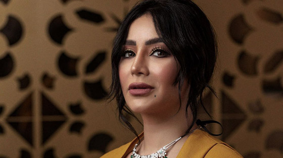 فيديو: لجين عمران مصدومة ومذهولة خلال لقائها مع النجمة كاردي بي في باريس صورة رقم 1