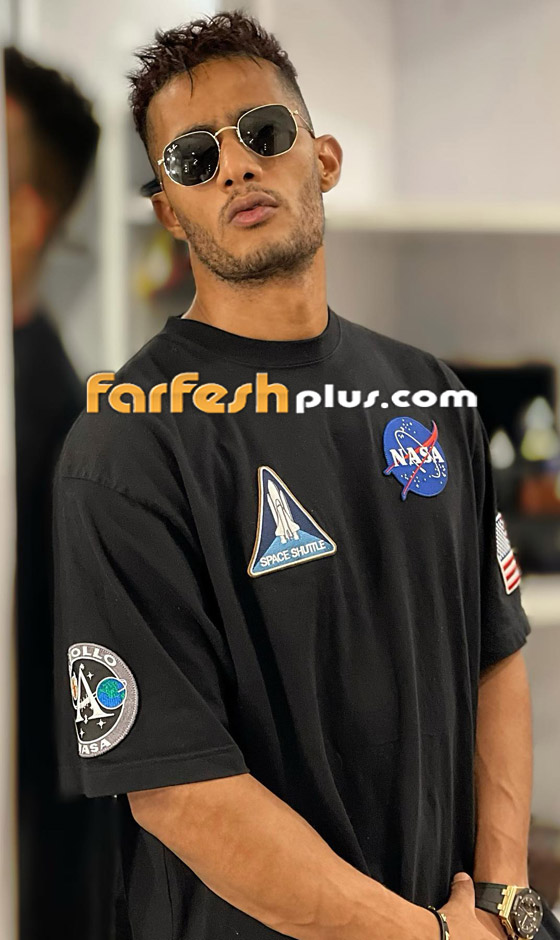 فيديو: محمد رمضان يرقص مع مضيفتي طيران داخل الطائرة.. ويعلق: المضيفة الفرفوشة صورة رقم 17