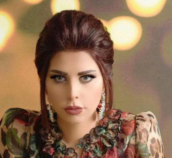 فيديو شمس الكويتية في وصلة رقص عراقي والجمهور يسخر من اطلالتها في مهرجان بابل صورة رقم 3