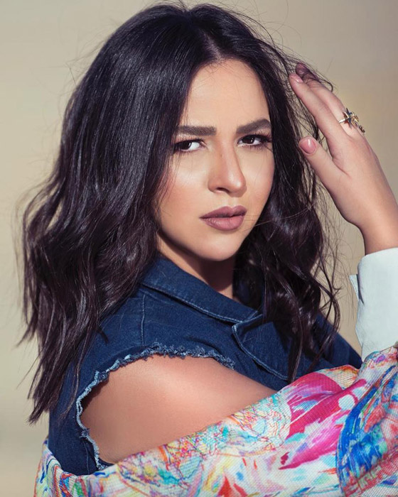 رسالة غامضة من إيمي سمير غانم أمام قبر والديها- (فيديو) صورة رقم 5