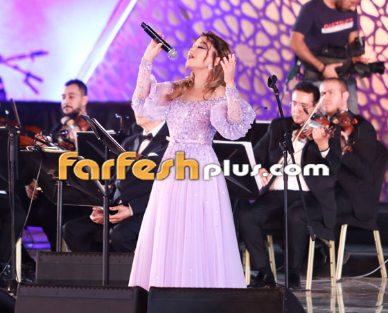فيديو وصور: سميرة سعيد تتشاجر مع المايسترو على مسرح مهرجان الموسيقى وتنسحب من الحفل! صورة رقم 9