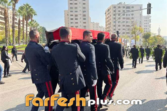 فيديو وصور: زوجة صباح فخري تنهار في جنازته وتشكر بشار الأسد! صورة رقم 13