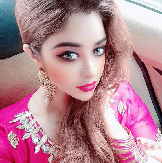 فنانة هندية تتعهد بالتبرع بشعرها للأطفال مرضى السرطان بمناسبة يوم ميلادها صورة رقم 10