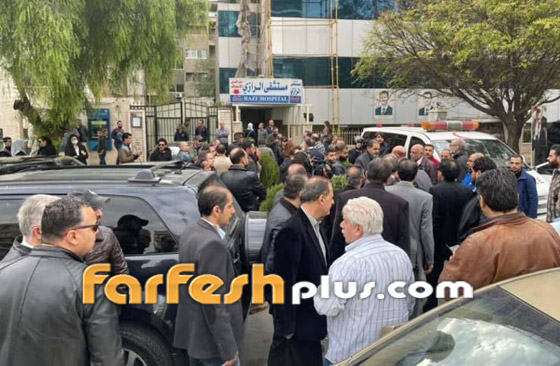 النجوم ينهارون بالبكاء خلال تشييع جثمان زهير رمضان وشقيقه يكشف لحظاته الأخيرة صورة رقم 10