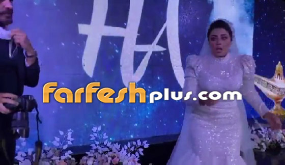  فيديو وصور: نجوم يفاجأون معجبيهم ويسعدوهم في حفلات زفافهم صورة رقم 11
