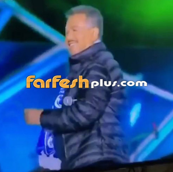 فيديو: محمد عبده يستقبل أصالة بالأحضان ويرقص على طريقة مايكل جاكسون صورة رقم 7