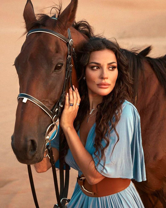 في عيد ميلاد نادين نجيم.. تعرف على عدد أولادها ومحطاتها الفنية صورة رقم 2