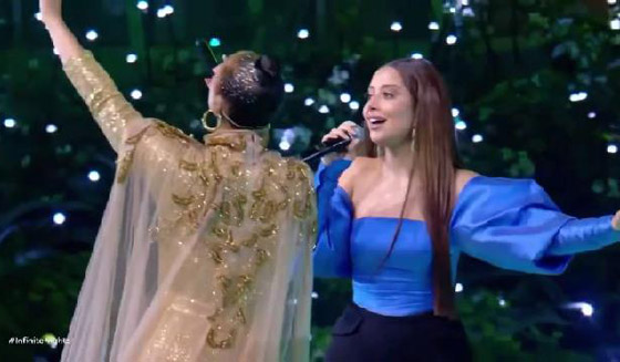 النجمة الإماراتية بلقيس ترقص وتغني مع النجمة العالمية أليشيا كيز صورة رقم 1