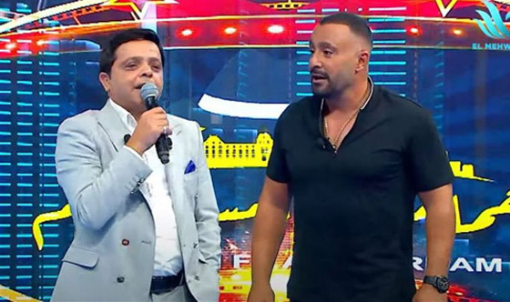 فيديو طريف: احمد السقا يرقص مع حصانه بشكل مذهل على انغام “الغزالة رايقة” صورة رقم 3