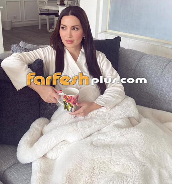 بعد صورها بملابس النوم، فيديو نسرين طافش تغني لـ فيروز بصوت جميل صاف صورة رقم 5