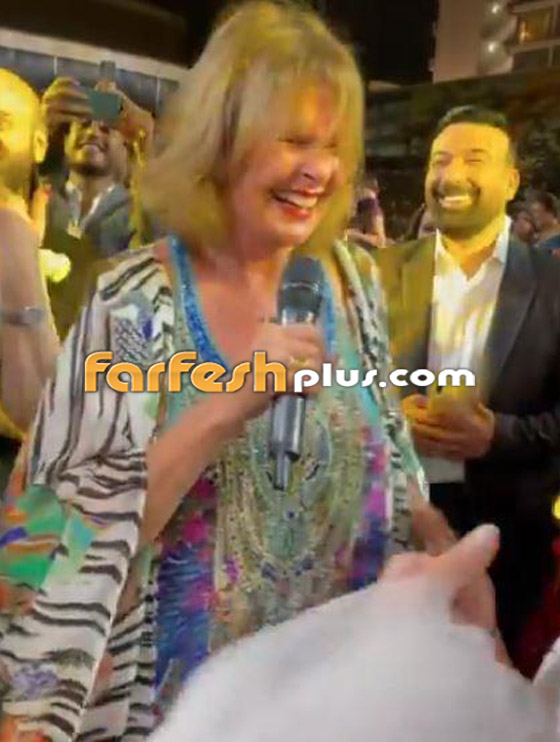 فيديو: يسرا تغني (3 دقات) و(جت الحرارة) بحفل زفاف إسراء صورة رقم 3
