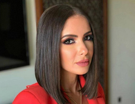 الجمهور ينتقد منى زكي بعد وفاة دلال عبد العزيز.. ما السبب؟؟ صورة رقم 4