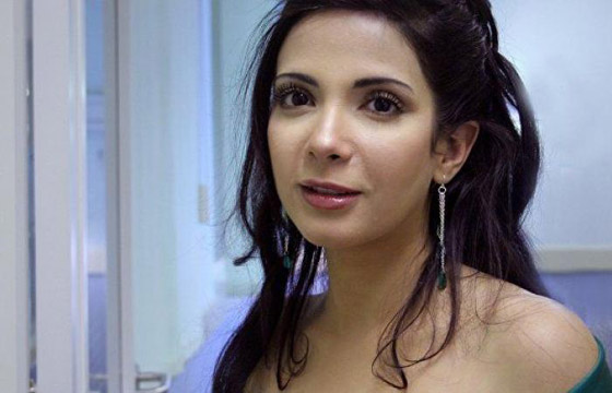 الجمهور ينتقد منى زكي بعد وفاة دلال عبد العزيز.. ما السبب؟؟ صورة رقم 5