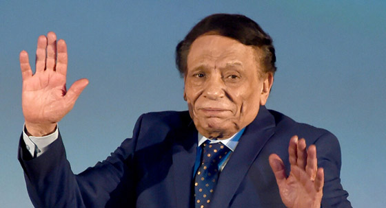 فيديو نادر  من 44 عاما: عادل إمام يروي كيف دخل الفن صدفه صورة رقم 4