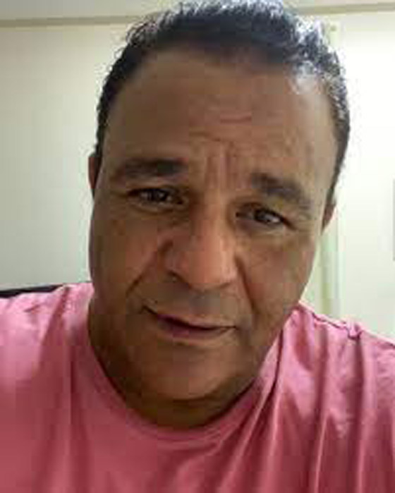 فيديو وصور: محمد فؤاد غاضب بسبب تزييف صورته (فوتوشوب) ليصبح نسخه من عبد الباسط حمودة!! صورة رقم 4