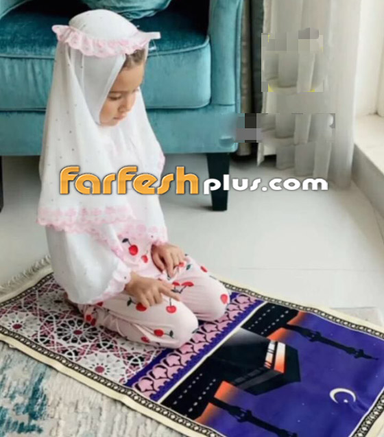 صور: ابنة مريم حسين على سجادة الصلاة بخشوع تثير إعجاب الجمهور صورة رقم 1