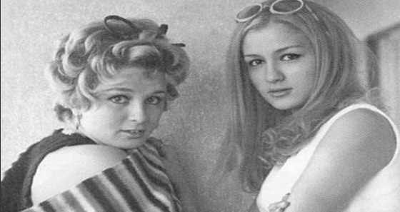 صور نجوم مع توائمهم لفتوا الأنظار لشدة الشبه المذهل بينهم.. فمن هم؟ صورة رقم 4