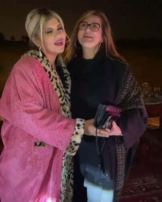 صور وفيديو عزيزة جلال بعد غياب سنوات: تحافظ على رونقها وشبابها وجمال صوتها! صورة رقم 5