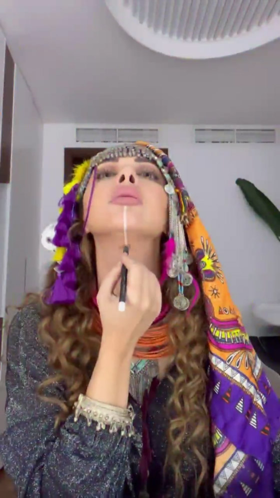 فيديو: ميريام فارس لمنتقدي ملابسها الأمازيغية بأغنيتها 