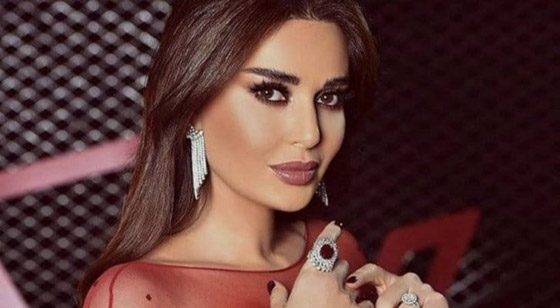 سيرين عبد النور تغنّي وترقص بفستان أسود (صور وفيديو) صورة رقم 6