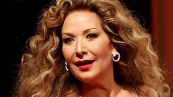 صور: رغدة تعلق على اعتزالها الفن بعد انتشار صورتها بالحجاب صورة رقم 4