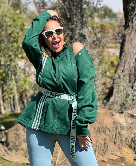 ما علاقة الوان ازياء الفنانات بمشاعرهن؟ صورة رقم 1
