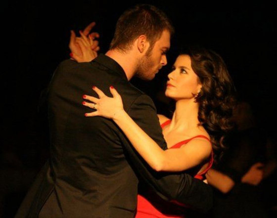 بعد مرور 14 عاما.. بطلا مسلسل 