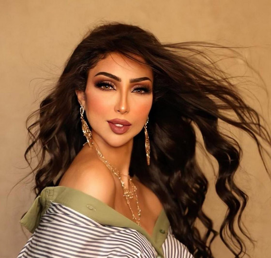 فيديو: دنيا بطمة بوصلة رقص شرقي جريئة ومثيرة والجمهور يسأل: أين زوجها؟ صورة رقم 4