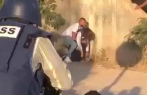 العالم يستنكر اغتيال شيرين أبو عاقلة وإسرائيل تتخبط في رواياتها صورة رقم 1