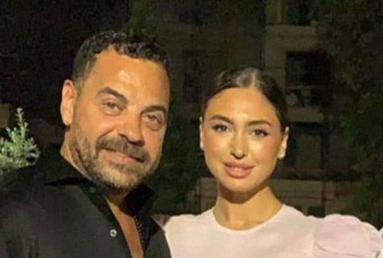 أول فيديو لطارق العريان طليق أصالة مع حبيبته نيكول سعفان التي تصغره بـ 35 عاما صورة رقم 4