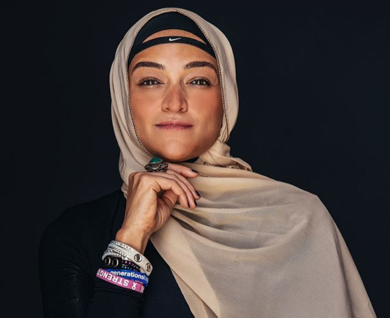 فيديو: منال رستم أول مصرية تسلقت جبل إفرست وعثرت فيه على قتيلين صورة رقم 8