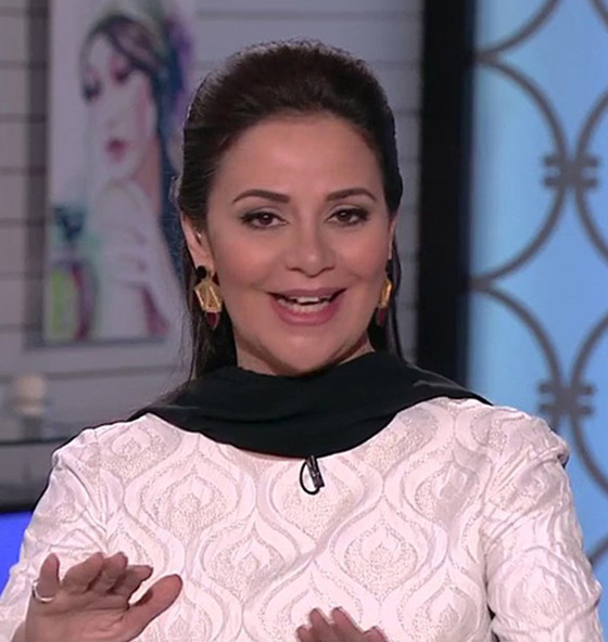 فيديو :صريح غريب من إعلامية مصرية: جربت غسل الموتى وهي 