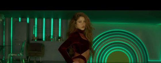 هل انتقمت شاكيرا من بيكيه على طريقة الأميرة ديانا؟ صورة رقم 2