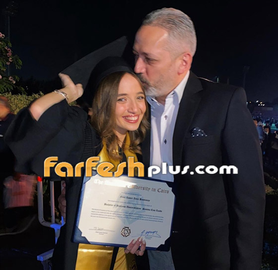ابنة تامر أمين تدهش الجمهور بجمالها الأوروبي بحفل تخرجها.. وتشارك والدها بفيديو مضحك صورة رقم 1