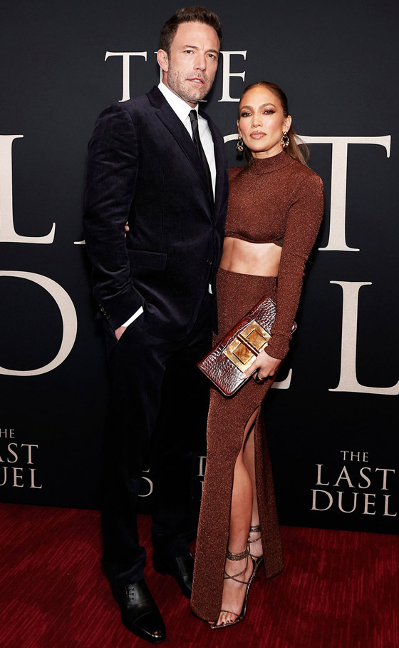 بعد علاقة دامت 20 عاما.. جينيفر لوبيز وبن أفليك يدخلان القفص الذهبي.. صور صورة رقم 10
