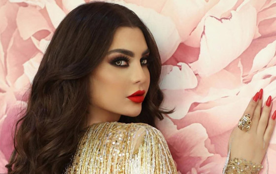 صور قمر اللبنانية تستمتع بإجازة الصيف بالمايوه صورة رقم 4