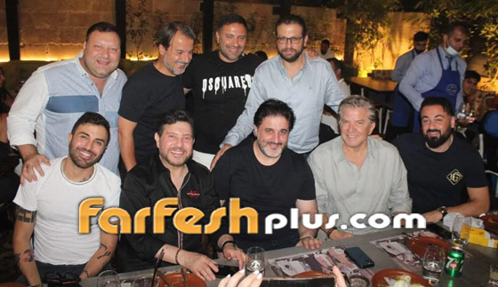 فيديو هاني شاكر يتألق في دويتو مع وليد توفيق.. وجوجينا رزق تستقبل زوجته صورة رقم 7