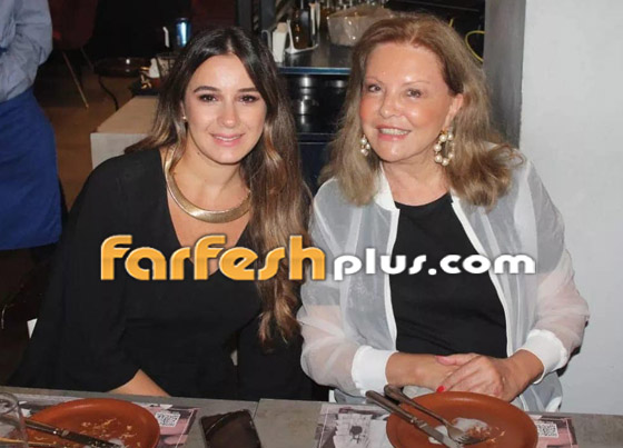 فيديو هاني شاكر يتألق في دويتو مع وليد توفيق.. وجوجينا رزق تستقبل زوجته صورة رقم 2