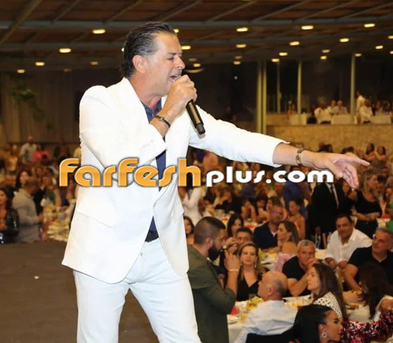 فيديو راغب علامة يثير ضجة بـ رقصته الغريبة في حفله الأخير صورة رقم 8