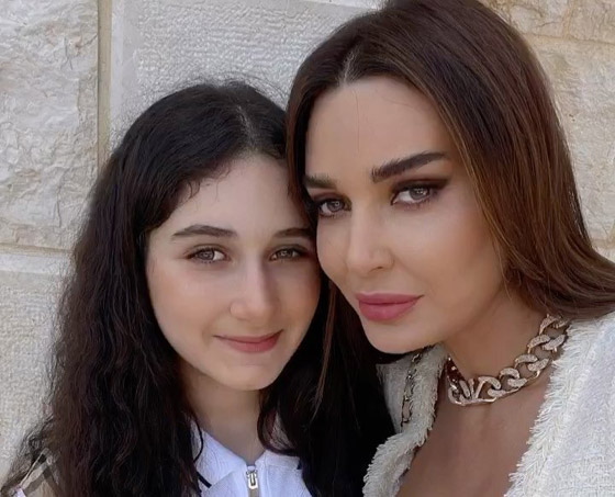 صورة ابنة سيرين عبد النور بالمايوه... ماذا قالت لها والدتها؟ صورة رقم 3