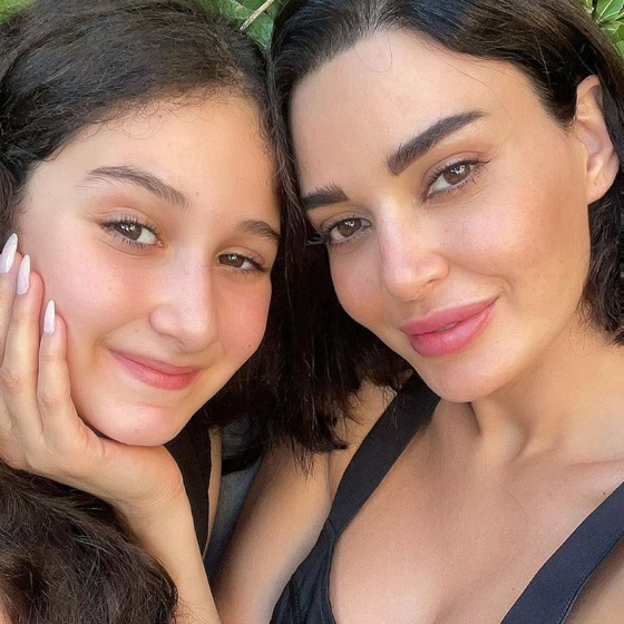 صورة ابنة سيرين عبد النور بالمايوه... ماذا قالت لها والدتها؟ صورة رقم 5