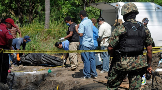 مقتل 18 شخصا بينهم العمدة بهجوم على مبنى للبلدية في جنوب المكسيك صورة رقم 10