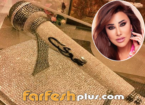 أغرب هدايا الفنانين: كعكة بشكل قدم لأحلام وراقصة حامل لسعيد صالح! صورة رقم 4