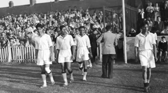 بسبب إجبارية الأحذية.. اعتذر منتخب عن المشاركة بالمونديال صورة رقم 3
