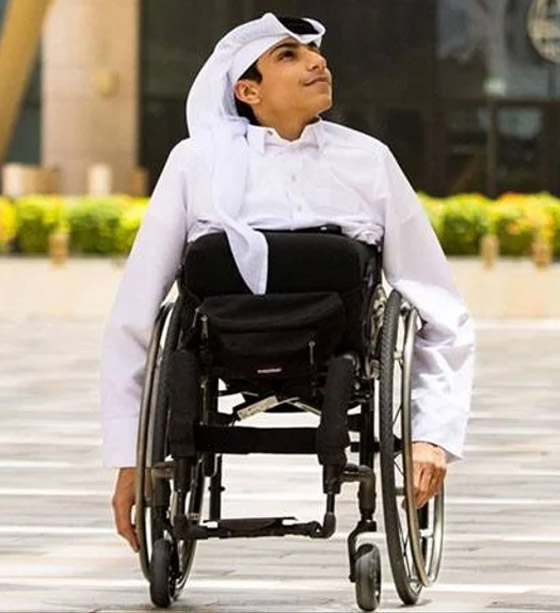 من هو غانم المفتاح الذي وُلد بنصف جسد وافتتح المونديال بالقرآن الكريم؟ صورة رقم 14