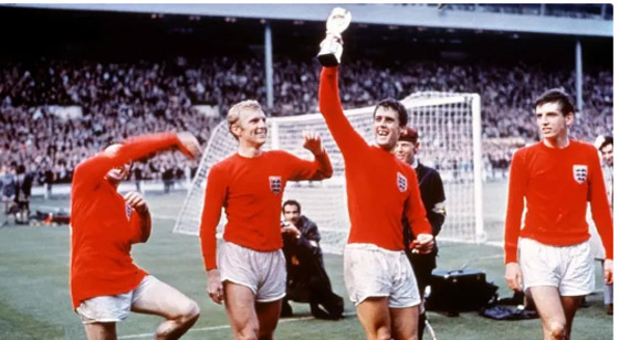 سنة 1966.. سُرقت كأس العالم وعثر عليها كلب صورة رقم 1