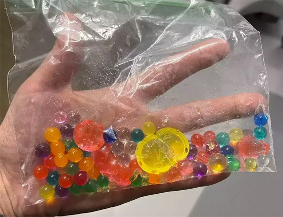 بسبب 