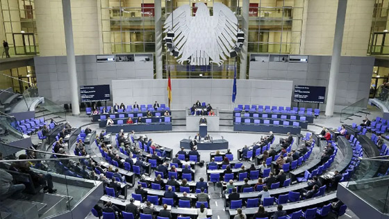 اعتبرها إبادة جماعية.. برلمان ألمانيا يدين تجويع روسيا لأوكرانيا بالقرن الماضي صورة رقم 2