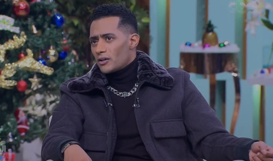 فيديو: محمد رمضان يظهر مع ابنيه لأول مرة وابنته تقلّده وتخطف الانظار بشقاوتها صورة رقم 4